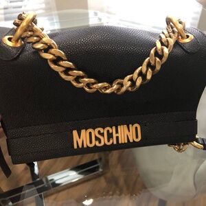 Gorgeous leather Moschino Couture gold chain crossbody!